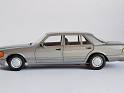 1:18 Norev Mercedes Benz 560 SEL (W126) 1985 Gray. Uploaded by Ricardo